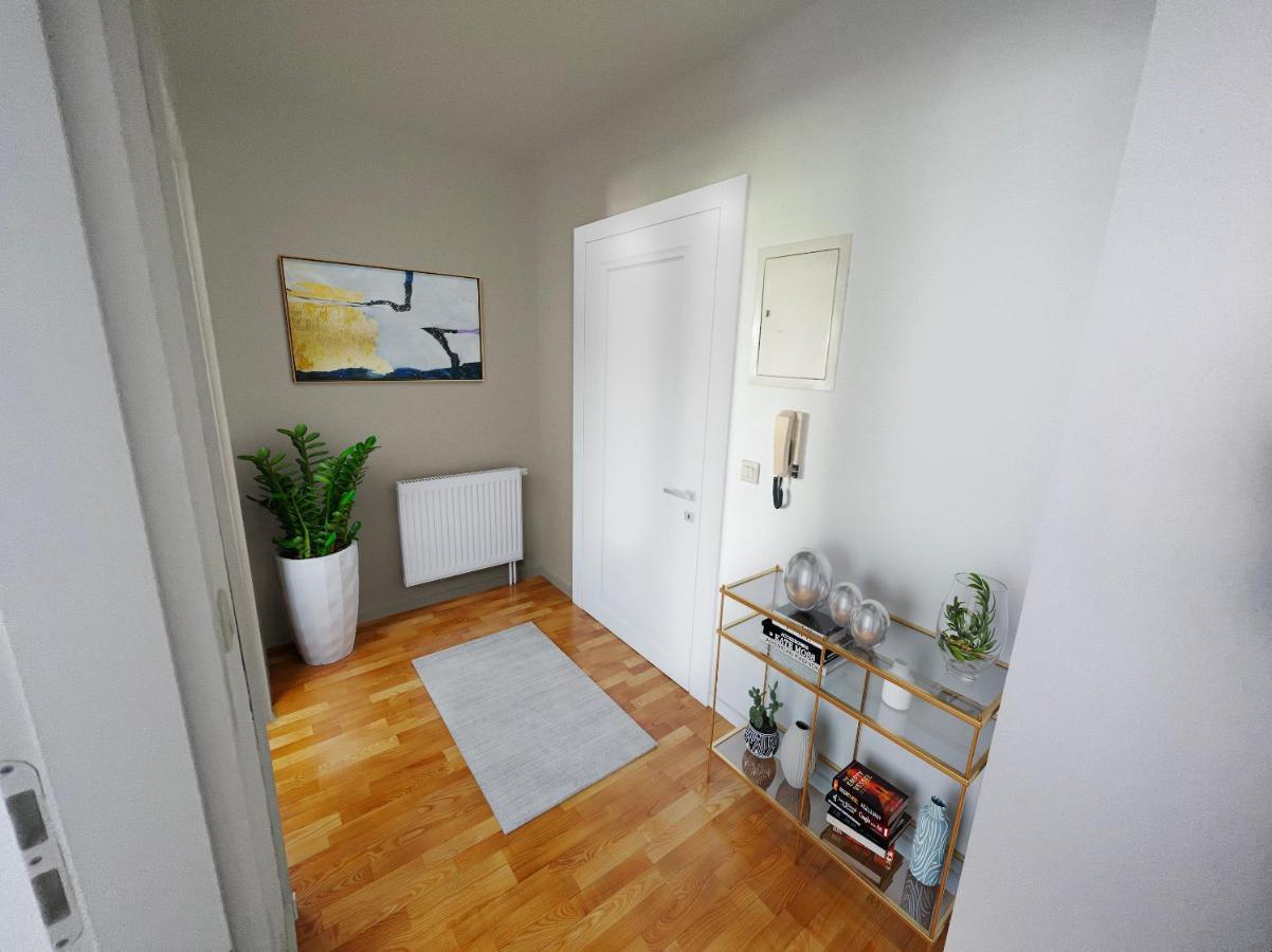 Moderne In Mit Balkon, Wehome Komfort Apartment Leimen (Baden)