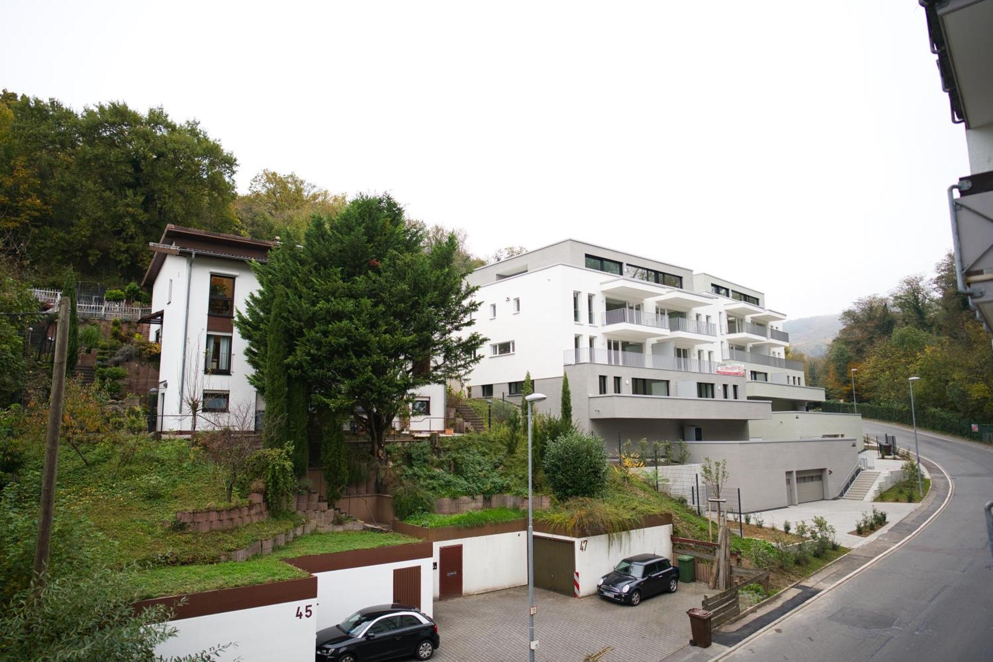 Apartment Moderne In Mit Balkon, Wehome Komfort *