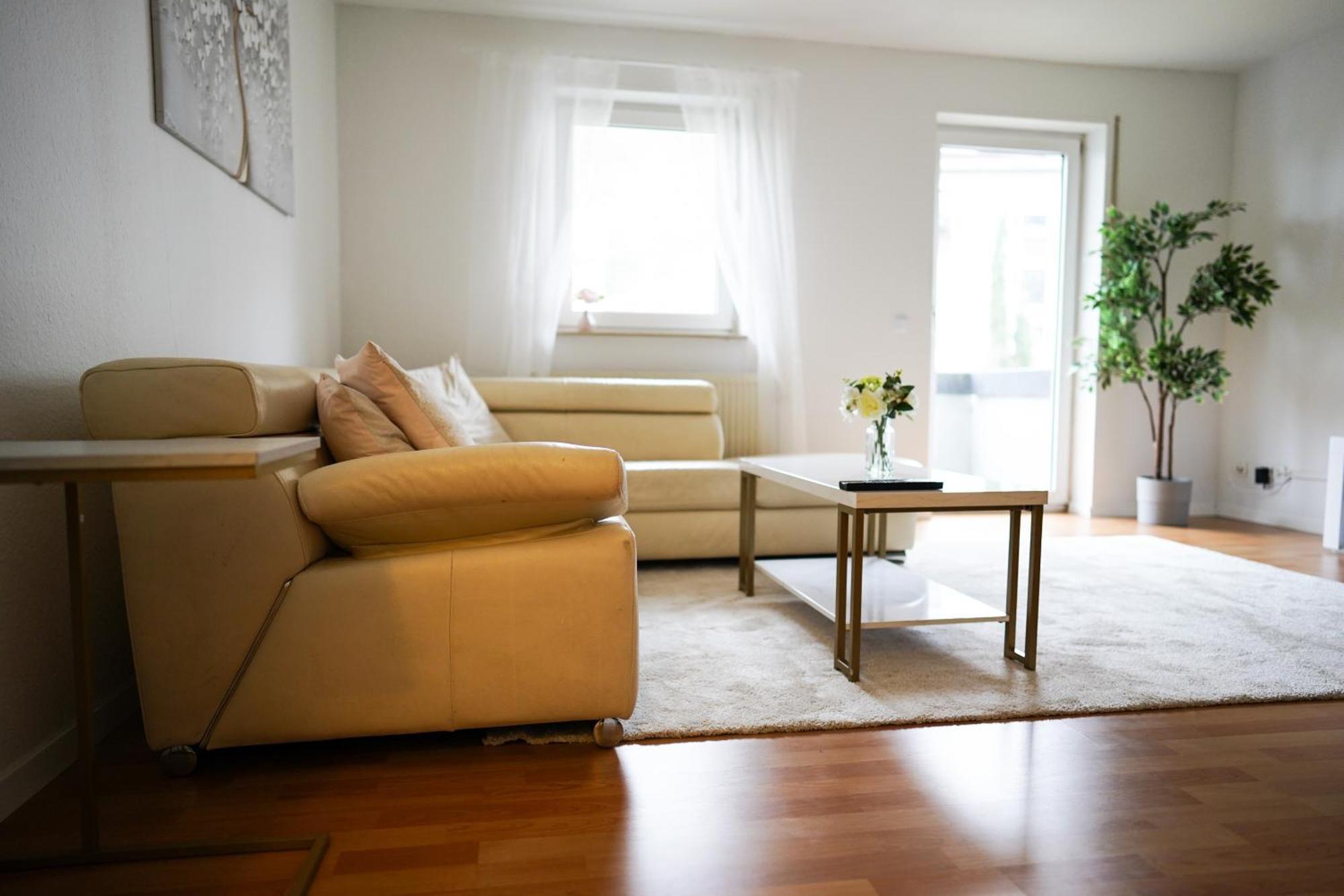 Apartment Moderne In Mit Balkon, Wehome Komfort *